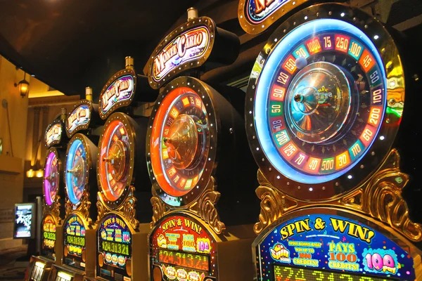 Teen Patti: hand rankings from high card to trail, displayed on screen. Teen Patti hand rankings display