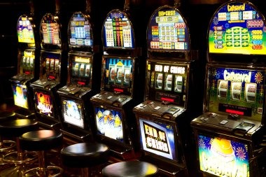 Game settlements from live blackjack and roulette sessions